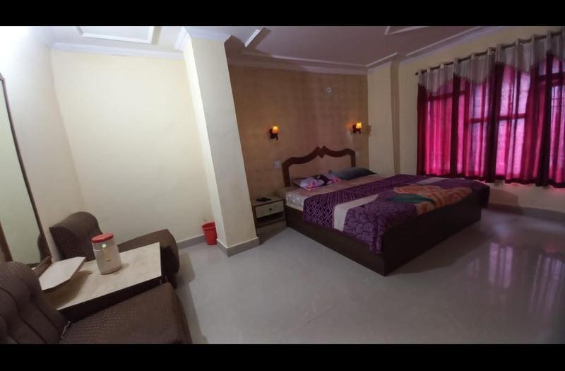 Hotel Harbans Shimla Esterno foto
